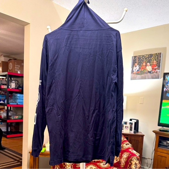 VS PINK x MLB New York Yankees Long Sleeve w/Hood - Picture 2 of 5